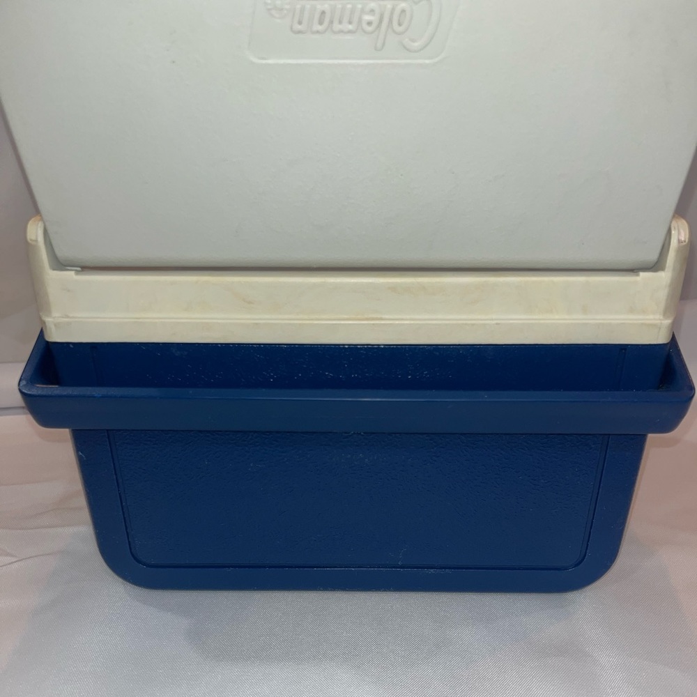 Coleman Flip Top Lid Personal Mini Cooler 5205 6 Pack Blue Lunchbox Made USA - Picture 4 of 11
